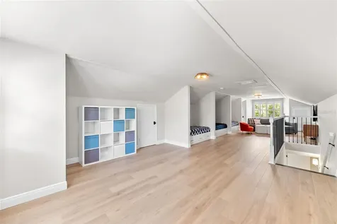 1207 S Druid Lane Tampa FL 33629