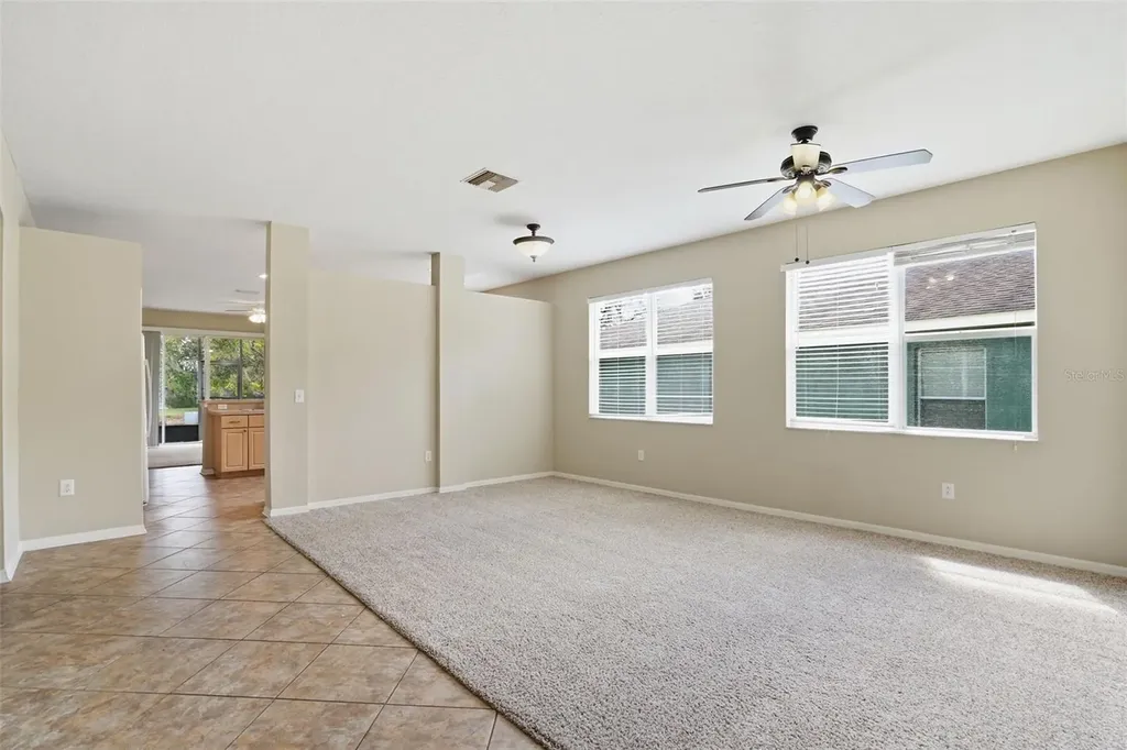 6407 Bridgecrest Drive Lithia FL 33547