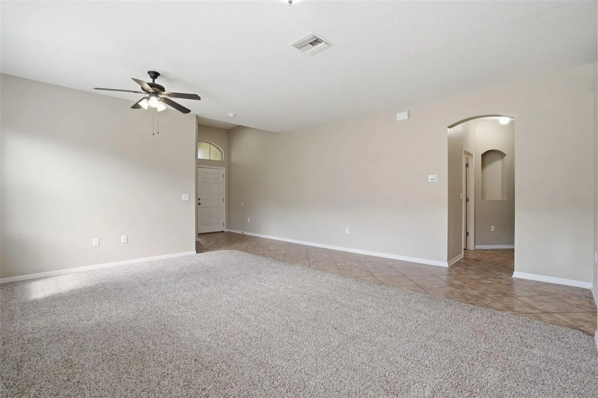 6407 Bridgecrest Drive Lithia FL 33547