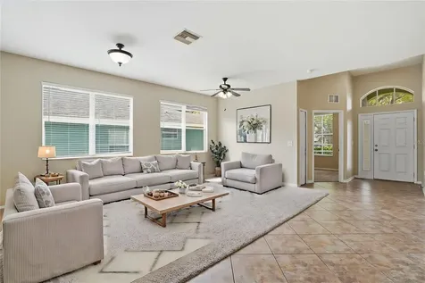 6407 Bridgecrest Drive Lithia FL 33547