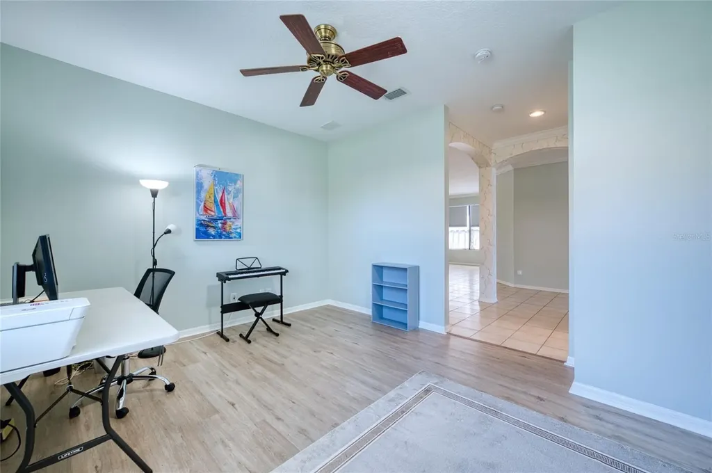 8142 Stirling Falls Circle Sarasota FL 34243