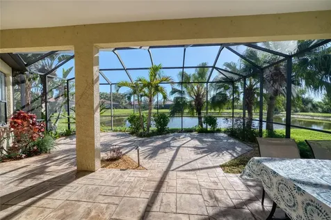 8142 Stirling Falls Circle Sarasota FL 34243