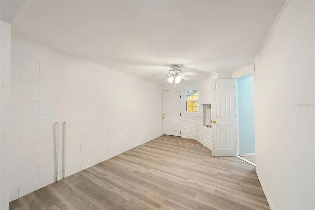111 E Charlotte Avenue Eustis FL 32726