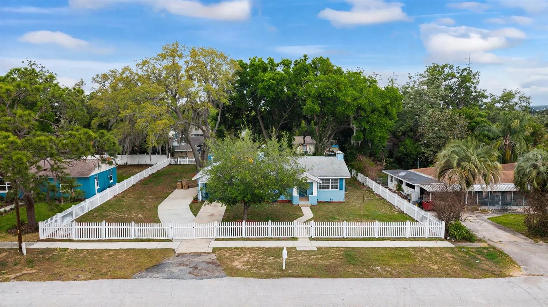 111 E Charlotte Avenue Eustis FL 32726