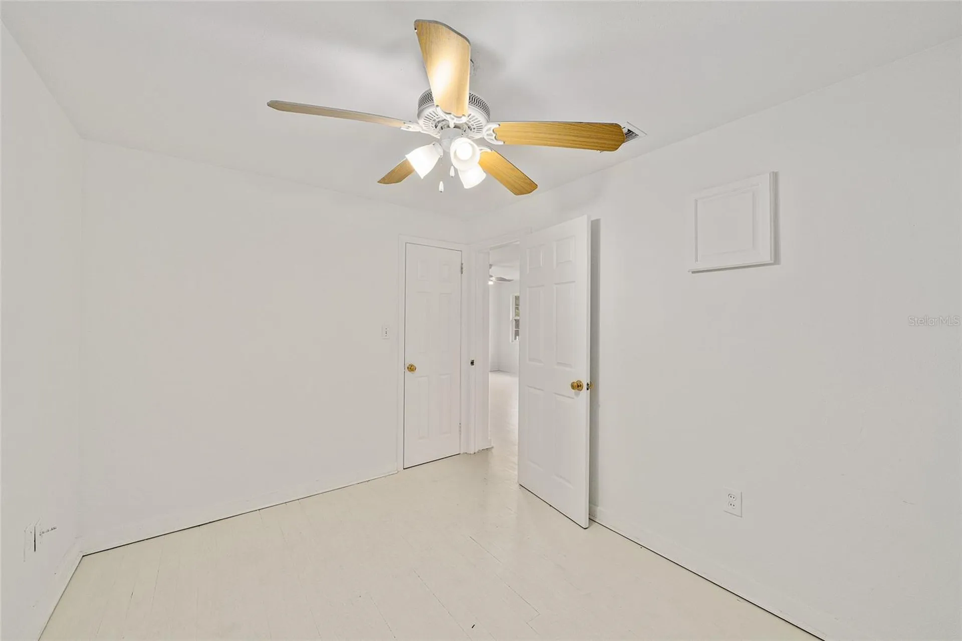 111 E Charlotte Avenue Eustis FL 32726