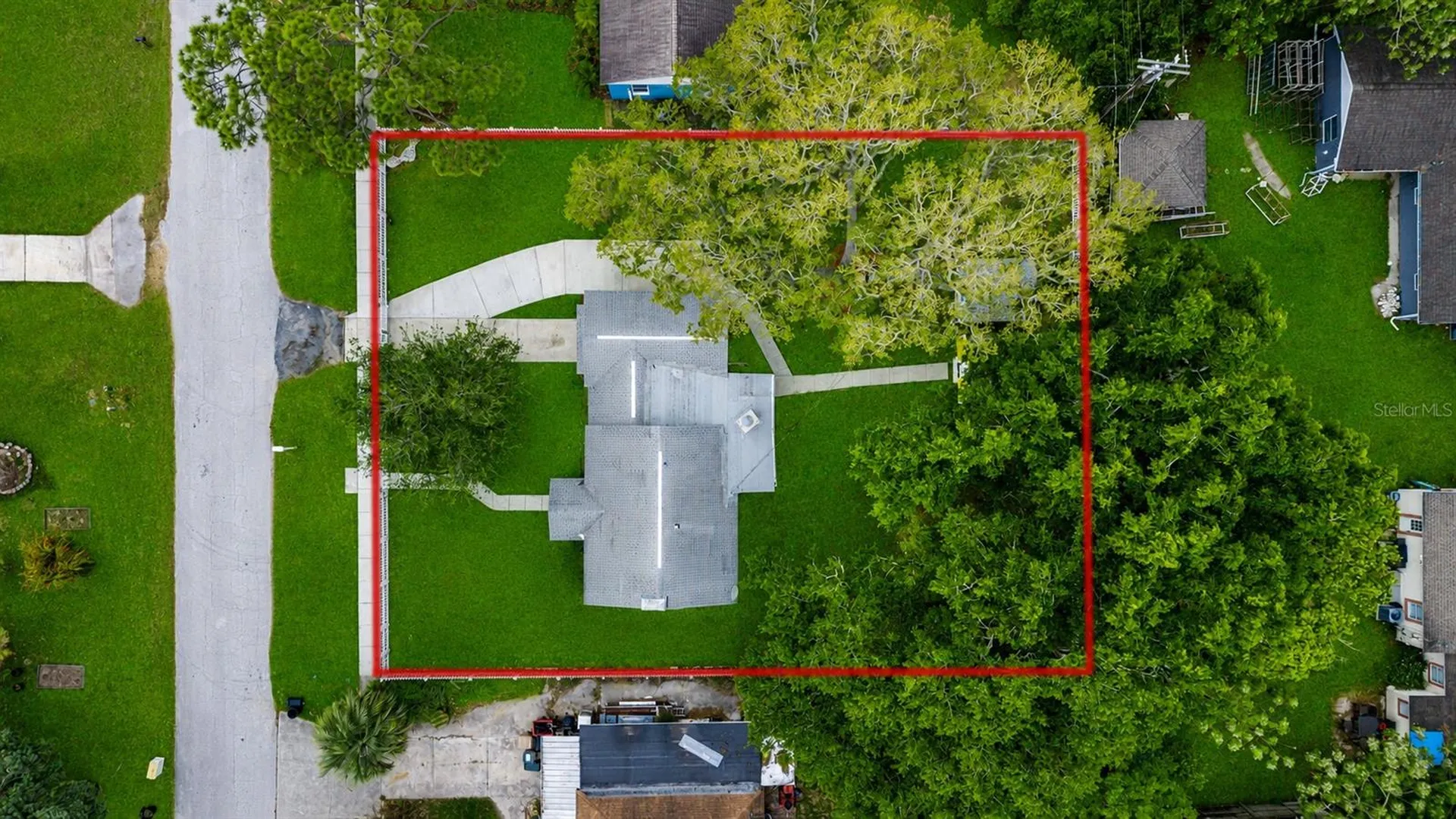 111 E Charlotte Avenue Eustis FL 32726
