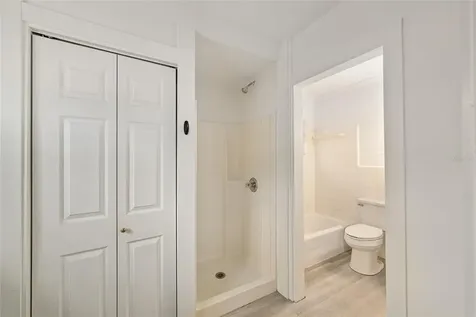 111 E Charlotte Avenue Eustis FL 32726