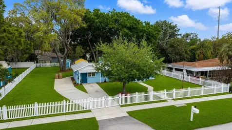 111 E Charlotte Avenue Eustis FL 32726