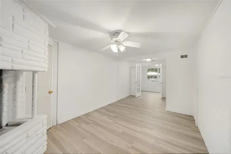 111 E Charlotte Avenue Eustis FL 32726