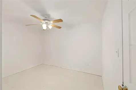 111 E Charlotte Avenue Eustis FL 32726