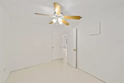 111 E Charlotte Avenue Eustis FL 32726
