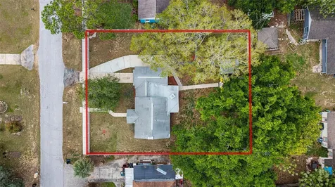 111 E Charlotte Avenue Eustis FL 32726