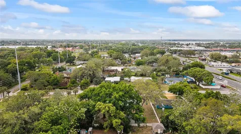 111 E Charlotte Avenue Eustis FL 32726