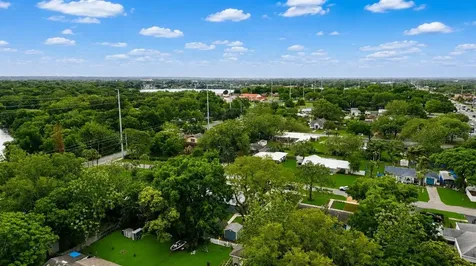 111 E Charlotte Avenue Eustis FL 32726