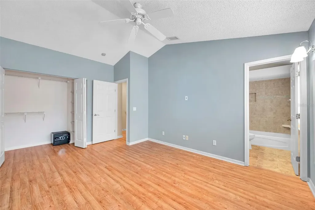 2739 Enterprise Road E Clearwater FL 33759