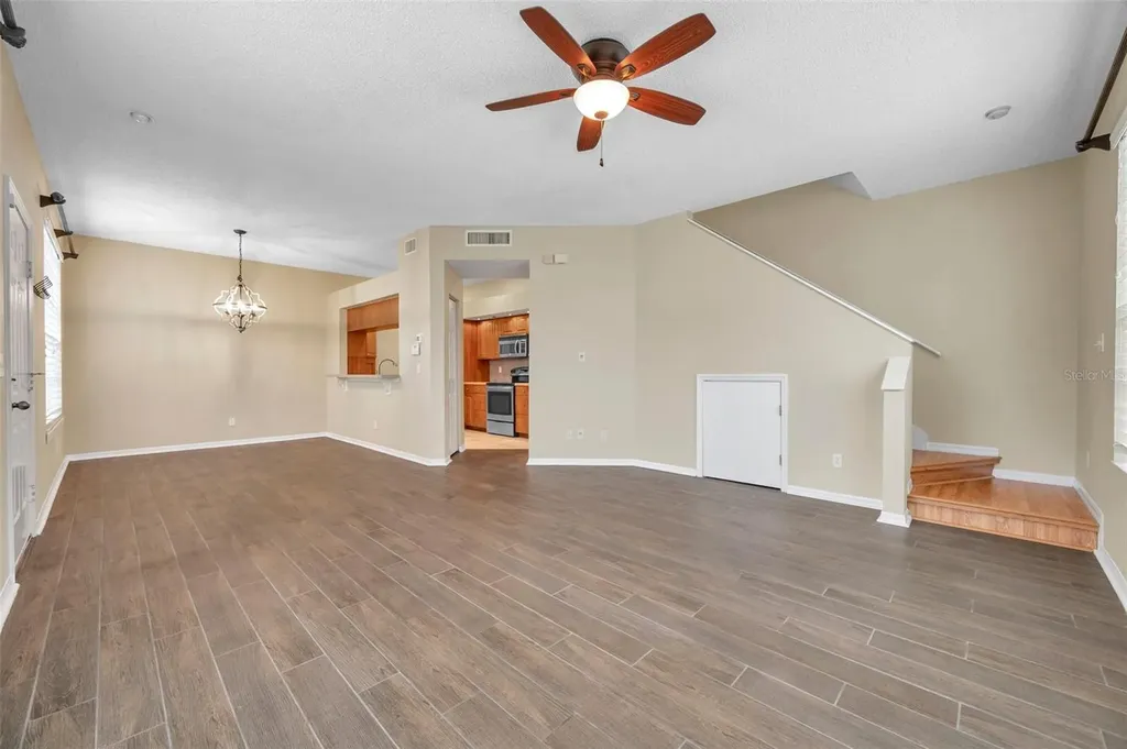 2739 Enterprise Road E Clearwater FL 33759