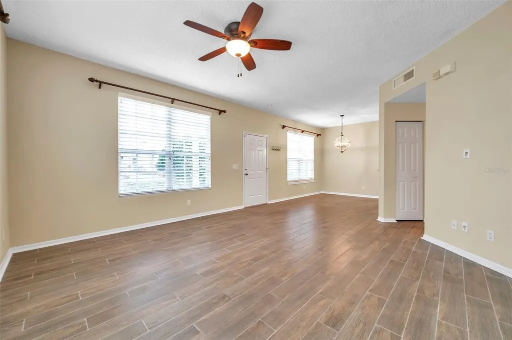 2739 Enterprise Road E Clearwater FL 33759