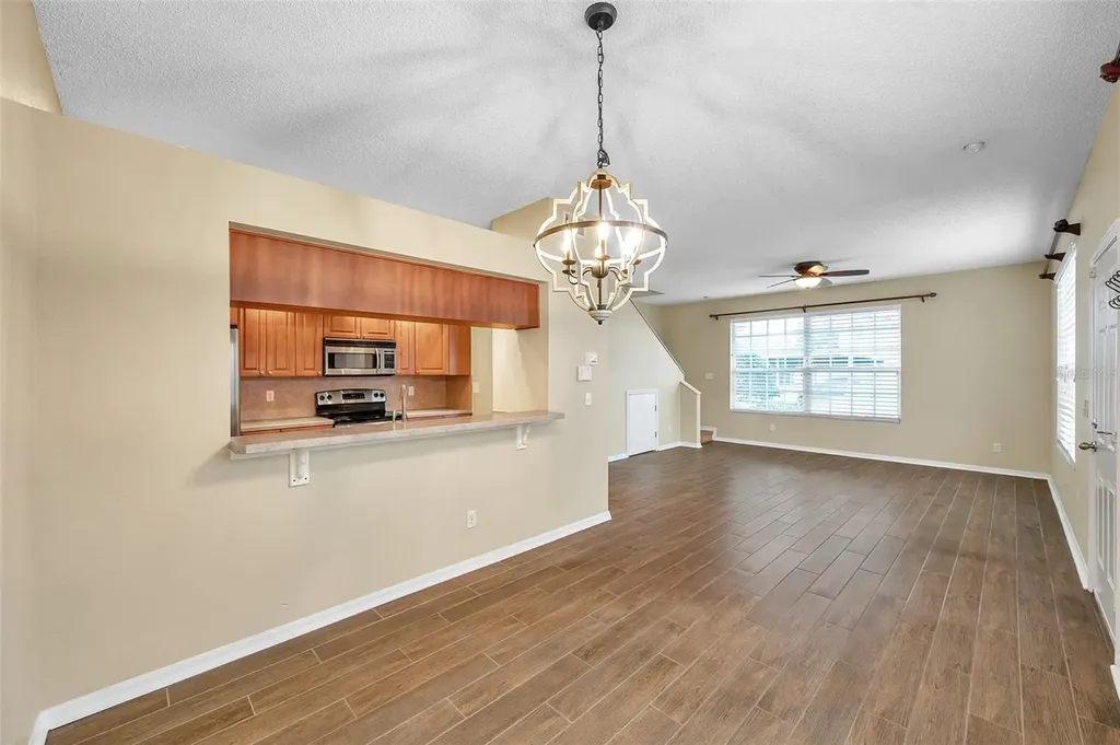 2739 Enterprise Road E Clearwater FL 33759