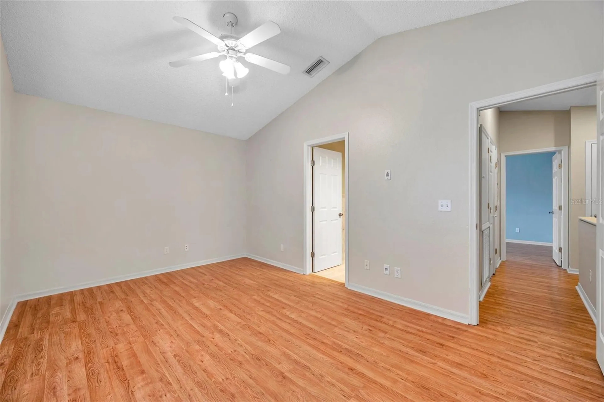2739 Enterprise Road E Clearwater FL 33759