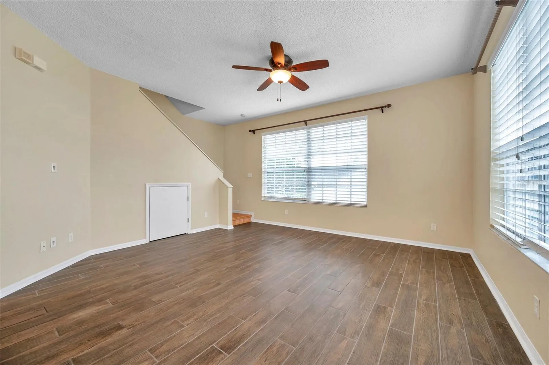 2739 Enterprise Road E Clearwater FL 33759