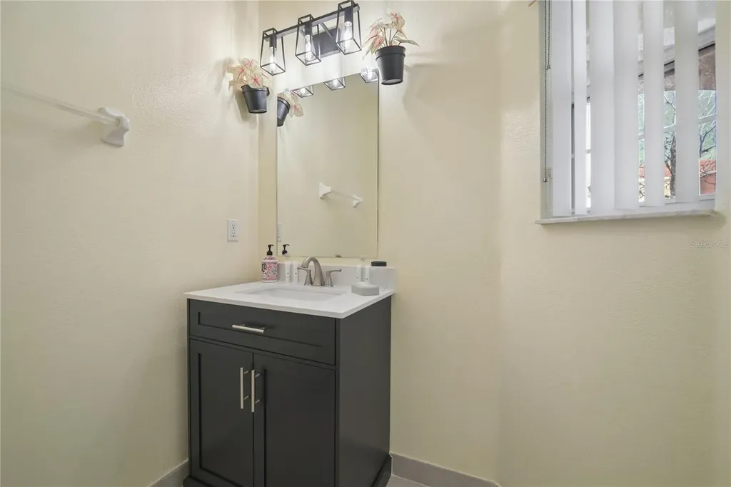 4764 Ormond Beach Way Kissimmee FL 34746
