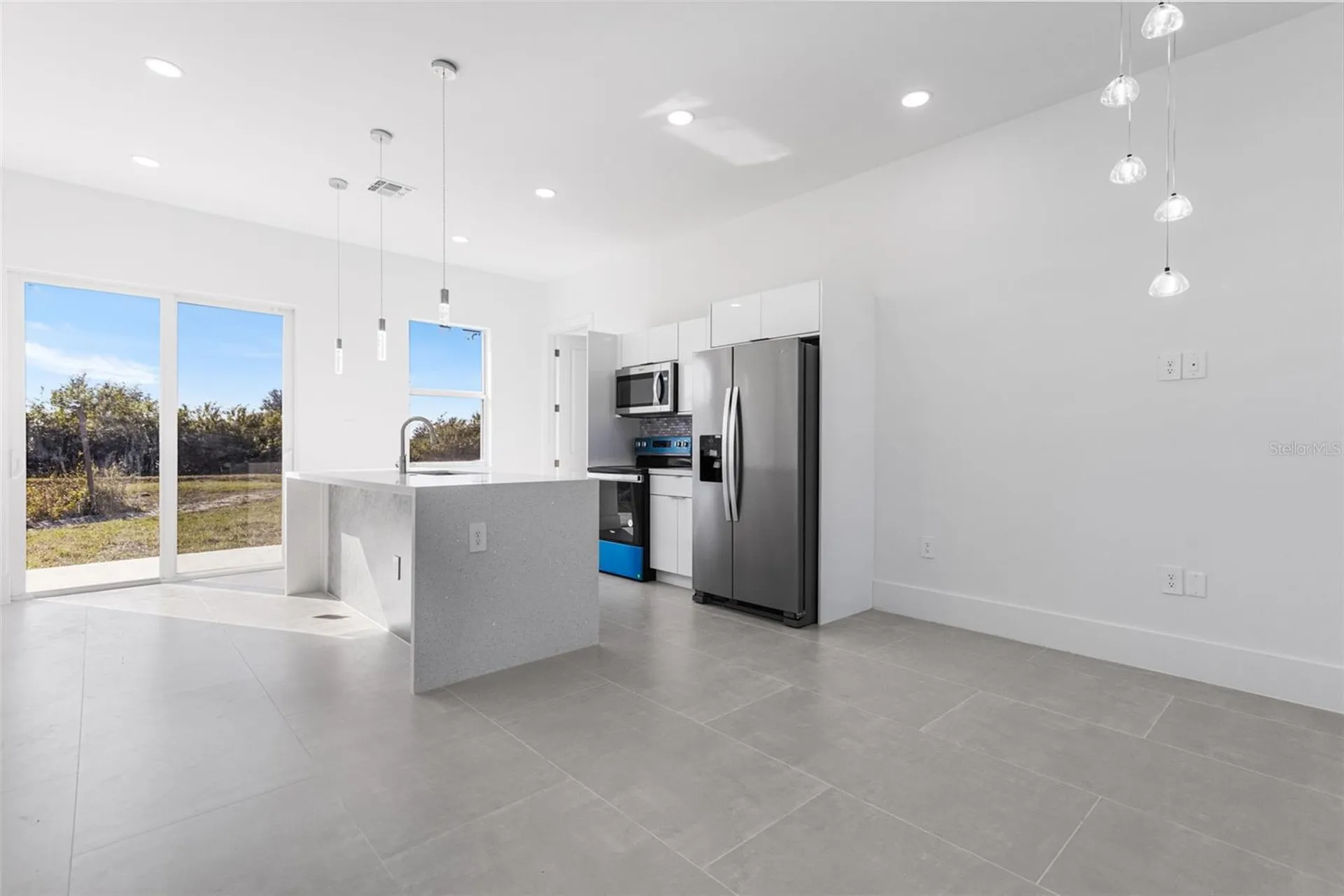 1035 Barcelona Street E Lehigh Acres FL 33974