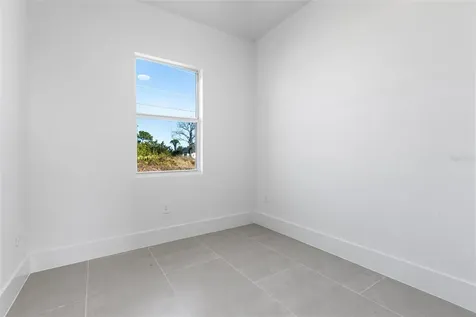 1035 Barcelona Street E Lehigh Acres FL 33974