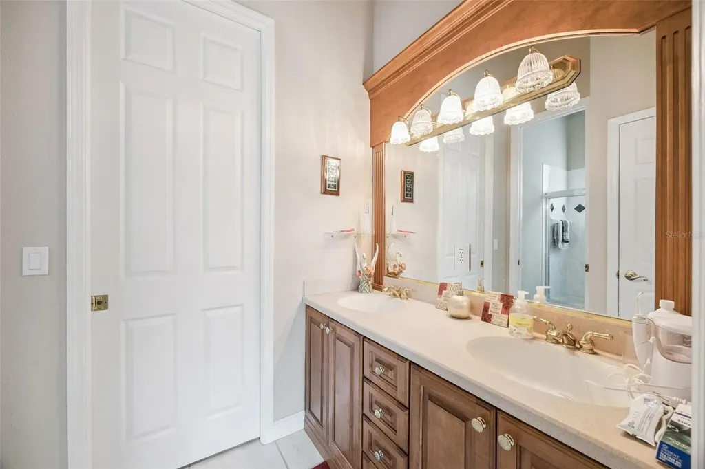 8742 Southern Breeze Drive Orlando FL 32836