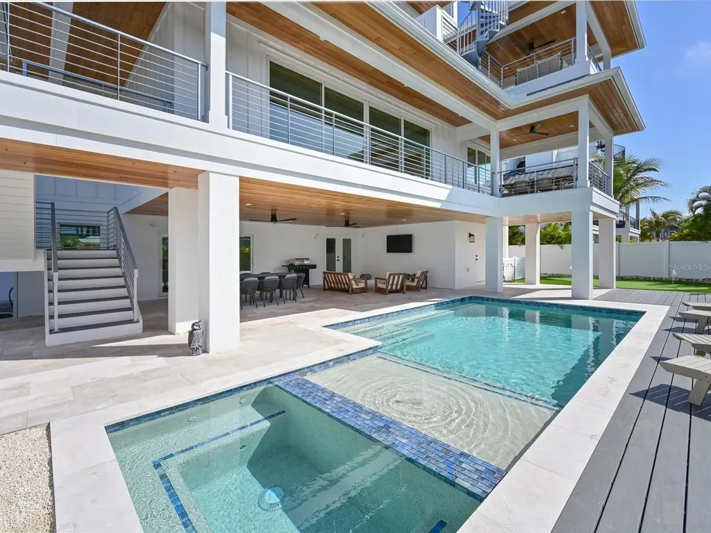 303 55th Street Holmes Beach FL 34217