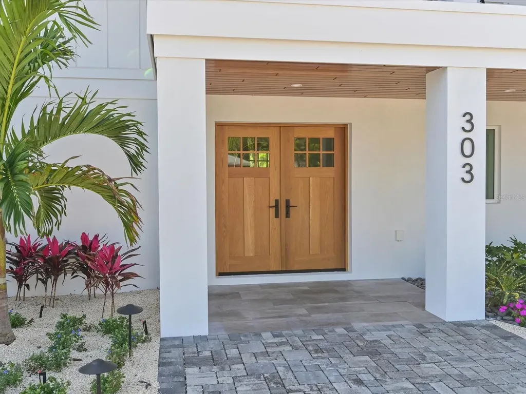 303 55th Street Holmes Beach FL 34217