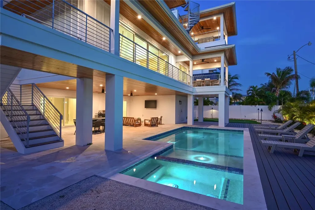 303 55th Street Holmes Beach FL 34217