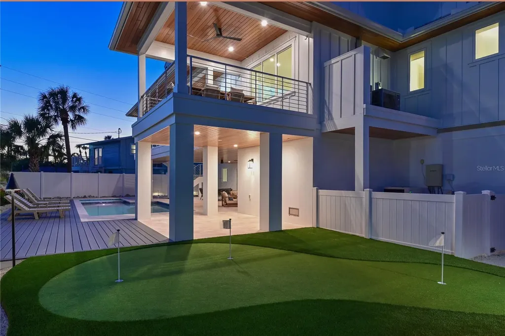 303 55th Street Holmes Beach FL 34217