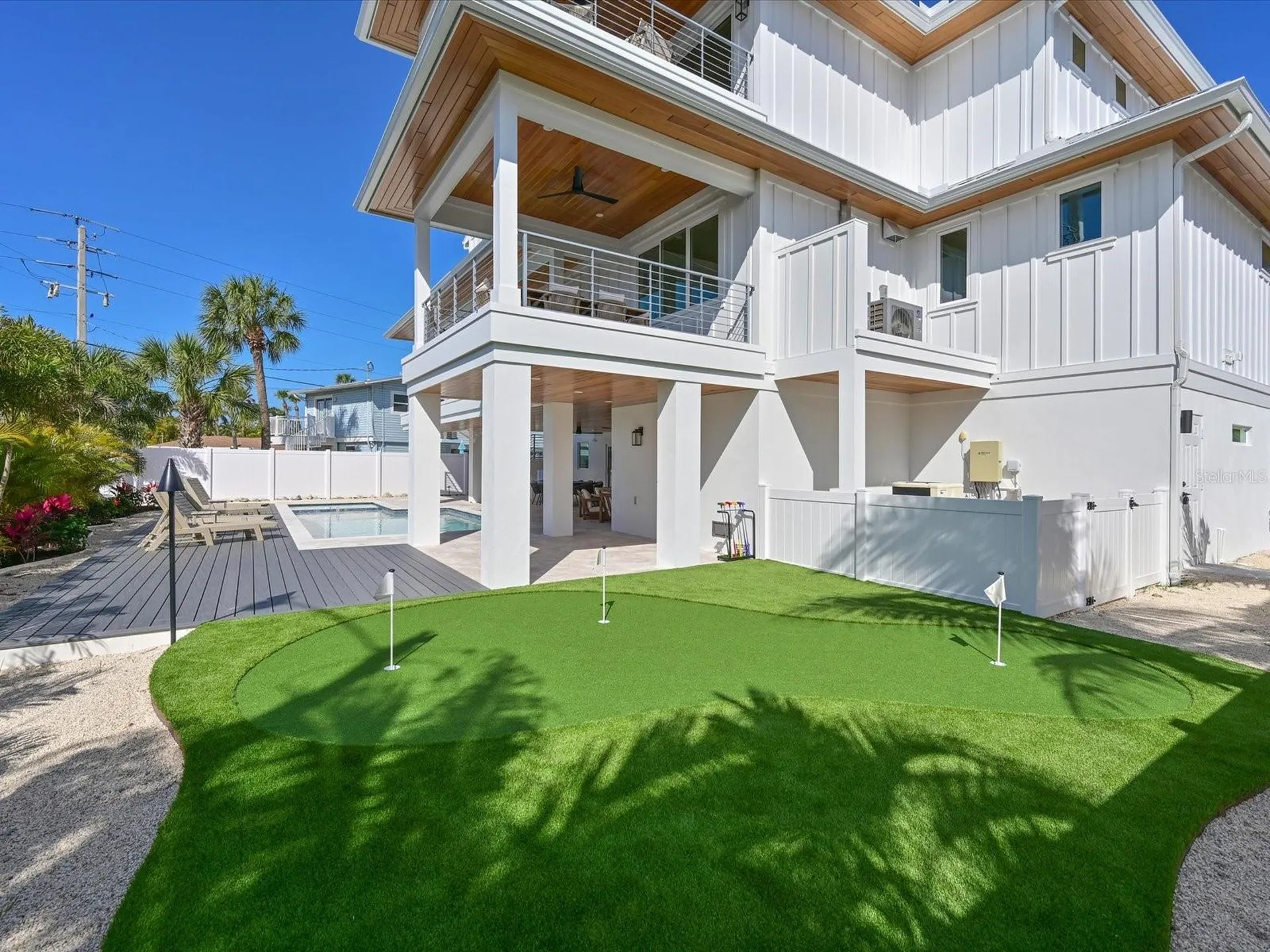 303 55th Street Holmes Beach FL 34217