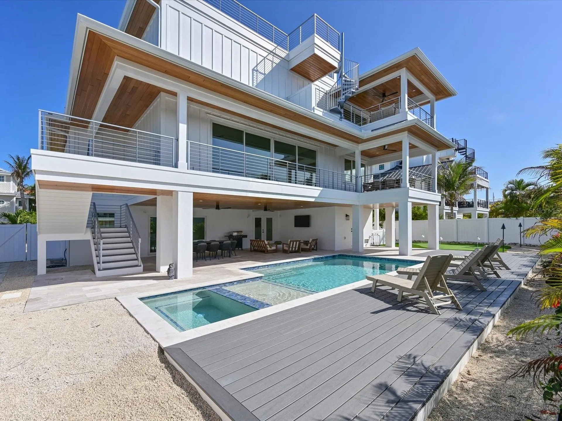 303 55th Street Holmes Beach FL 34217