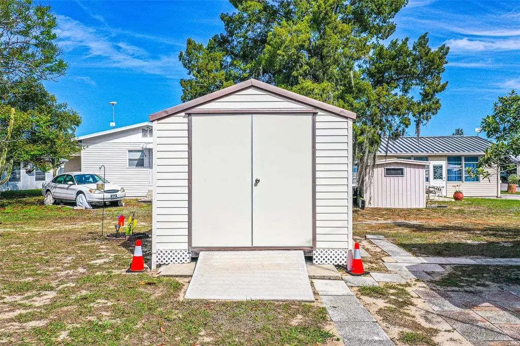 56 Beaverkill Drive Lake Wales FL 33898