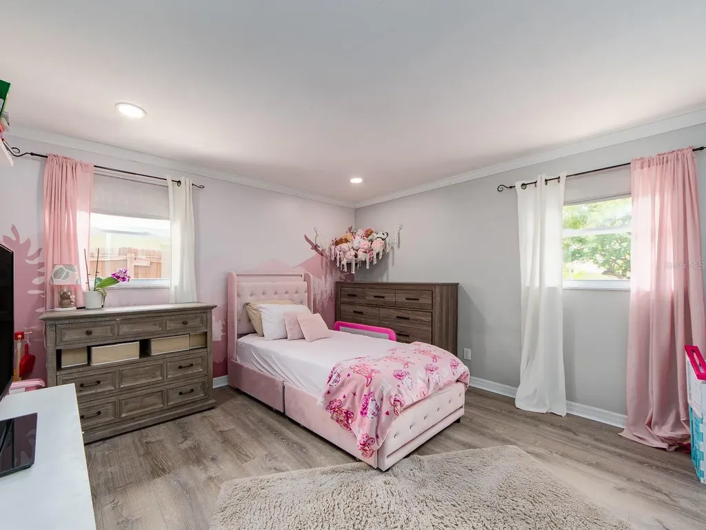 3566 7th Avenue SE Largo FL 33771