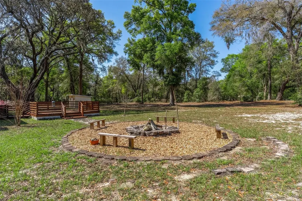 2917 Lake Griffin Road Lady Lake FL 32159