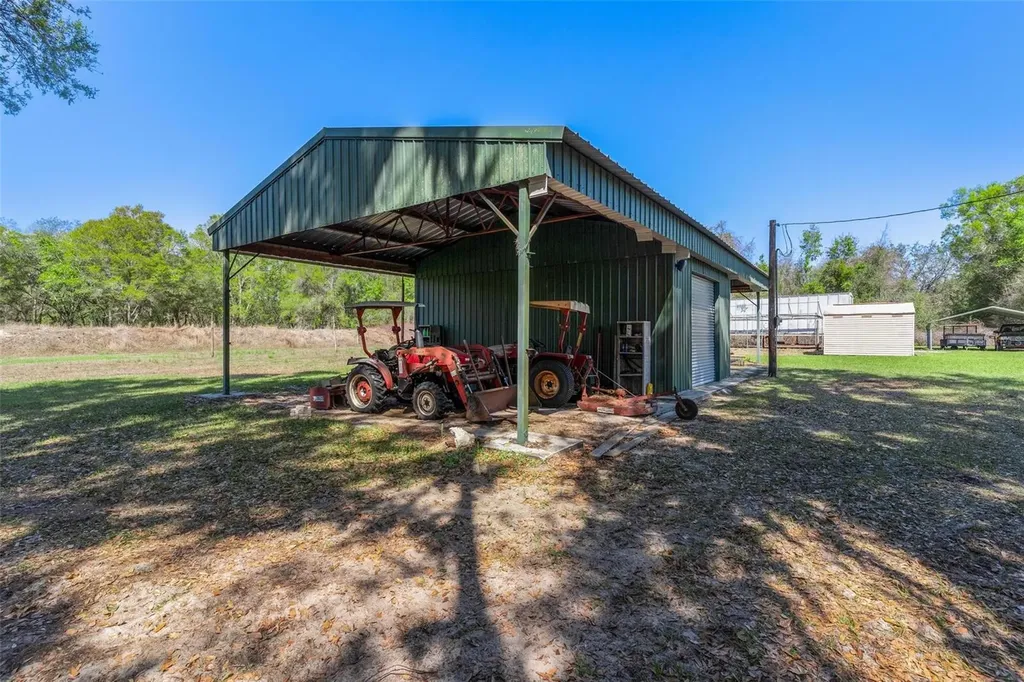 2917 Lake Griffin Road Lady Lake FL 32159