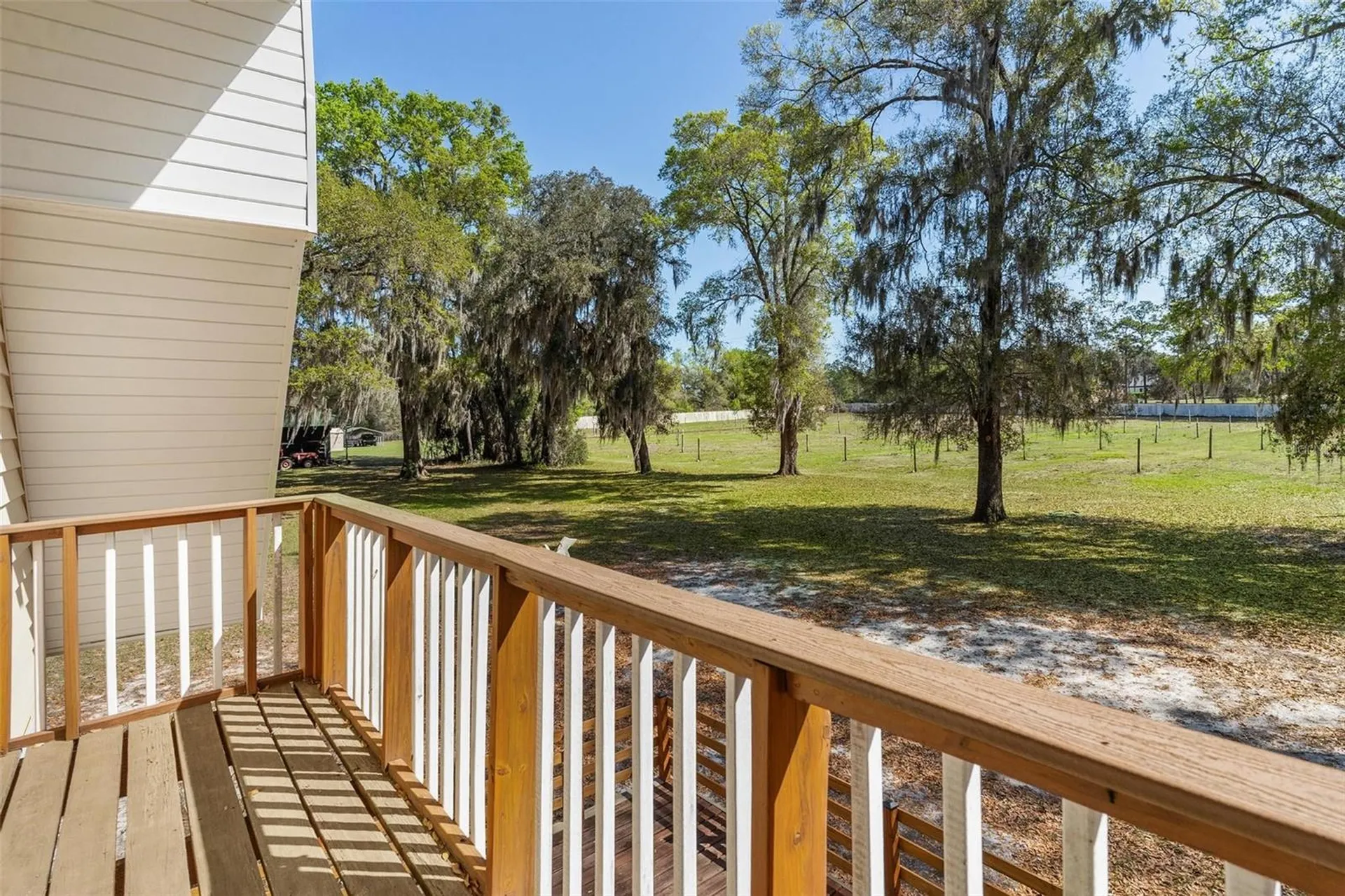 2917 Lake Griffin Road Lady Lake FL 32159