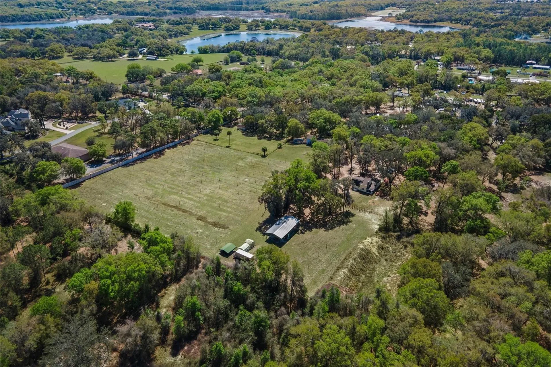2917 Lake Griffin Road Lady Lake FL 32159