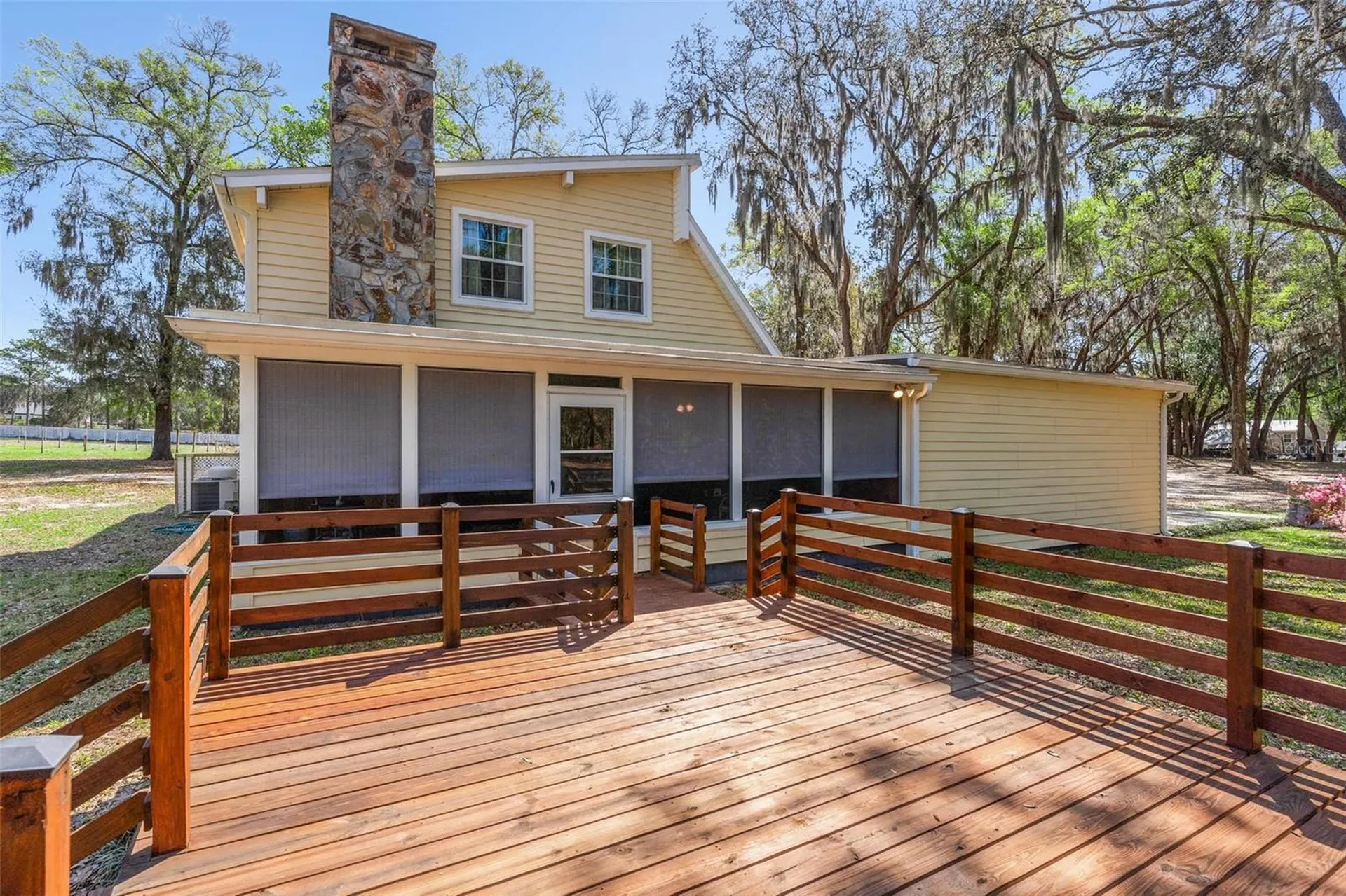 2917 Lake Griffin Road Lady Lake FL 32159