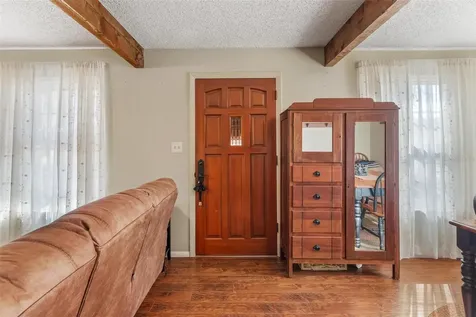 2917 Lake Griffin Road Lady Lake FL 32159