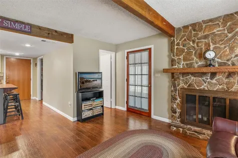 2917 Lake Griffin Road Lady Lake FL 32159