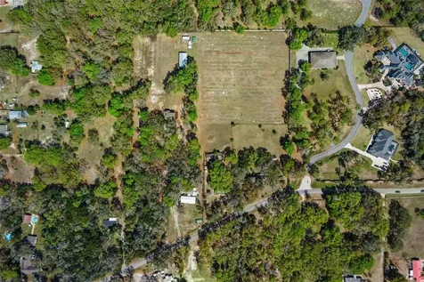 2917 Lake Griffin Road Lady Lake FL 32159