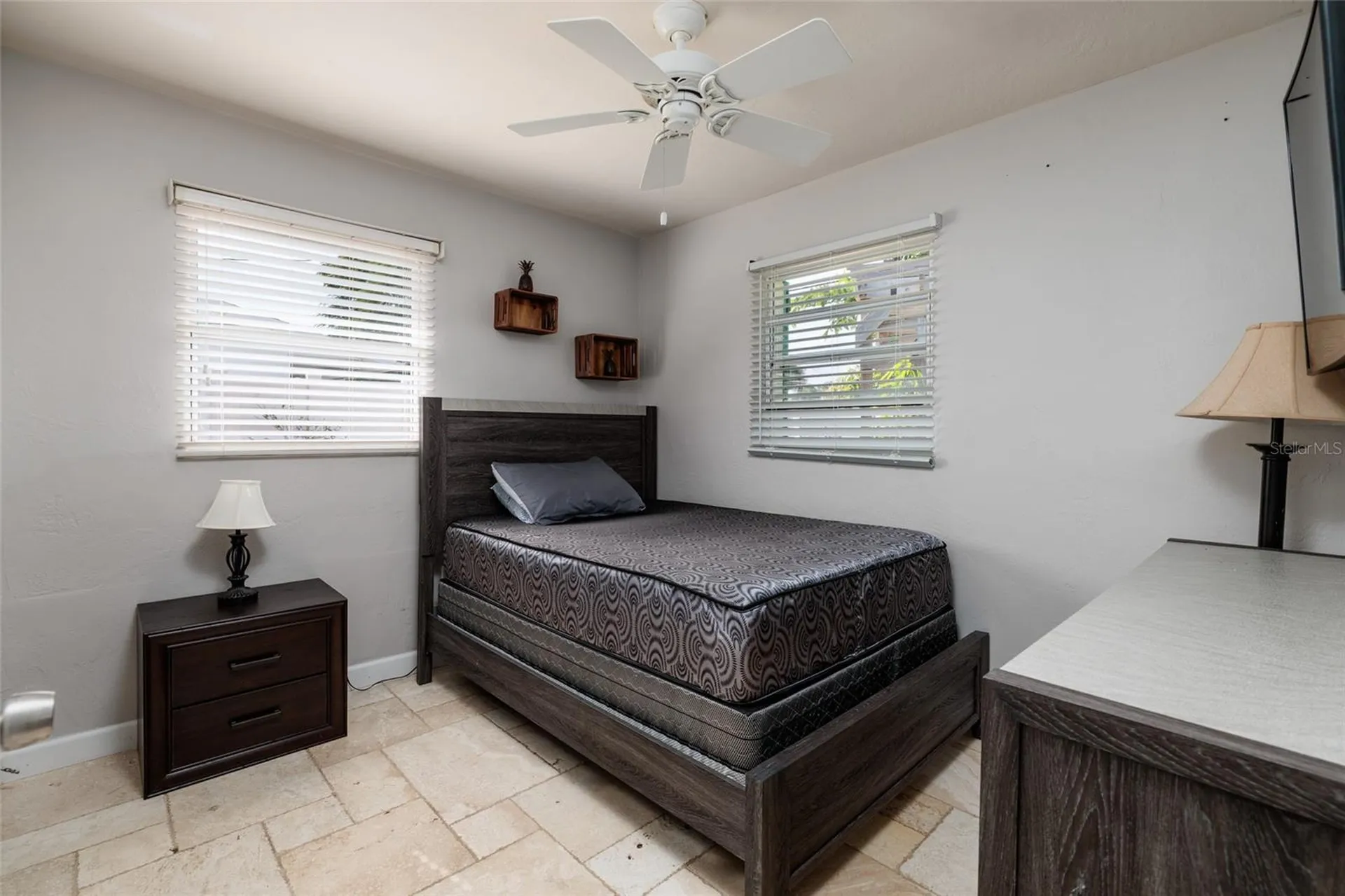 9665 2nd Street N St Petersburg FL 33702