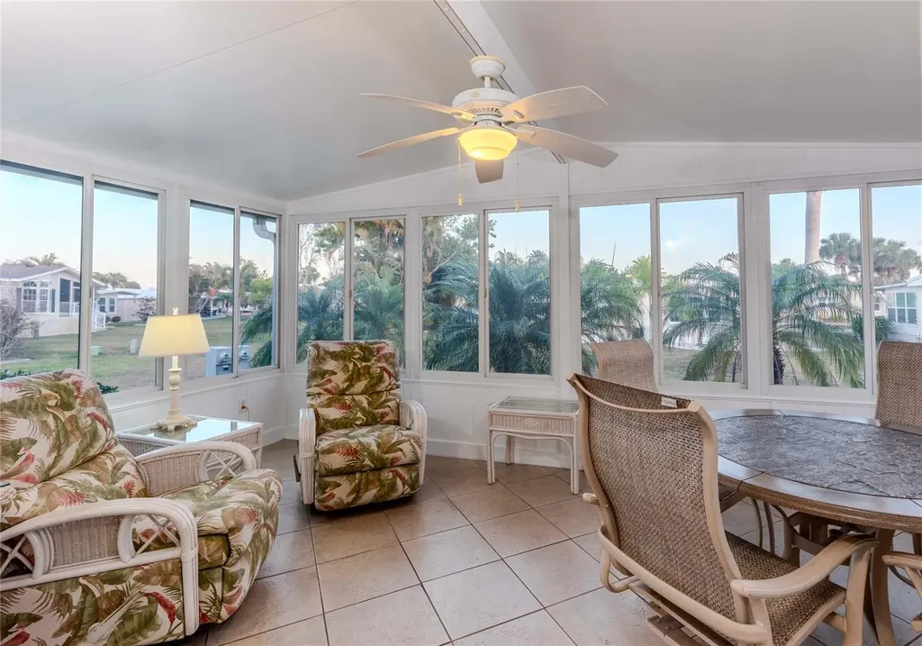 2100 Kings Highway Punta Gorda FL 33980