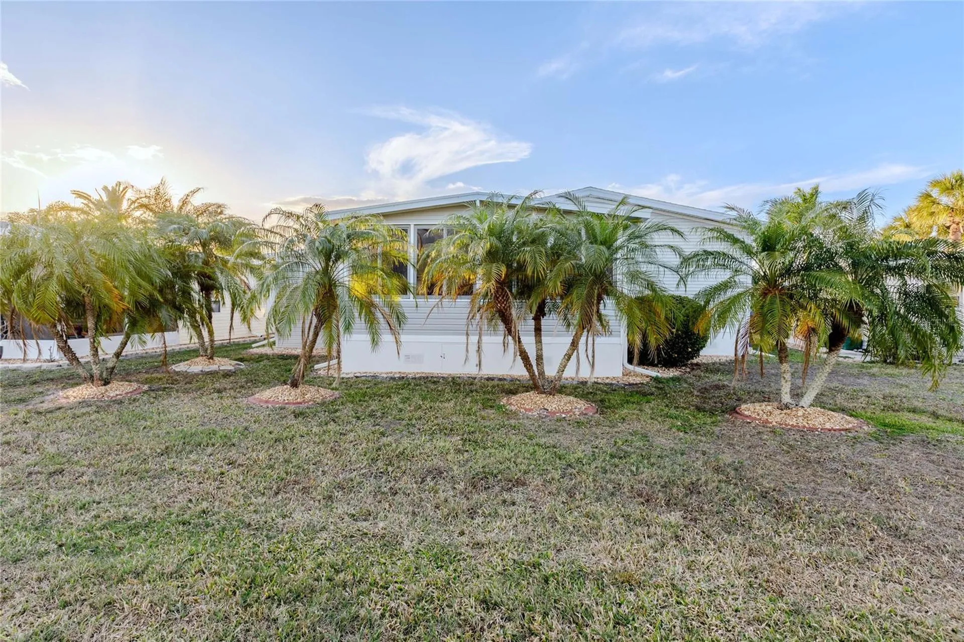 2100 Kings Highway Punta Gorda FL 33980