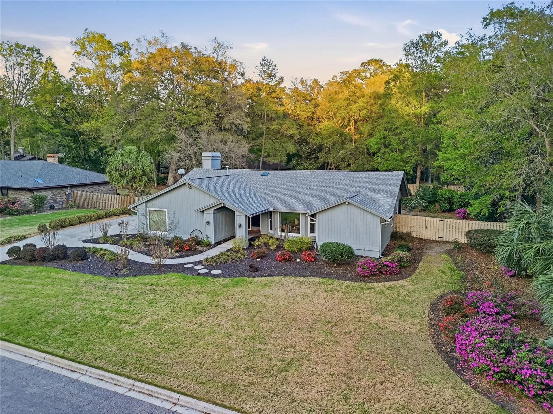 833 NW 45th Terrace Gainesville FL 32605