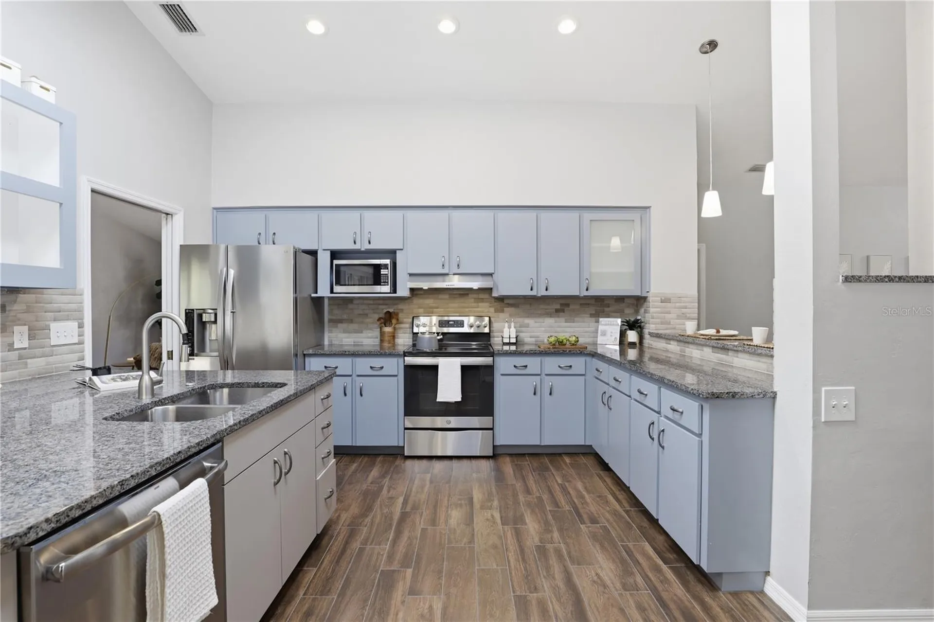 833 NW 45th Terrace Gainesville FL 32605
