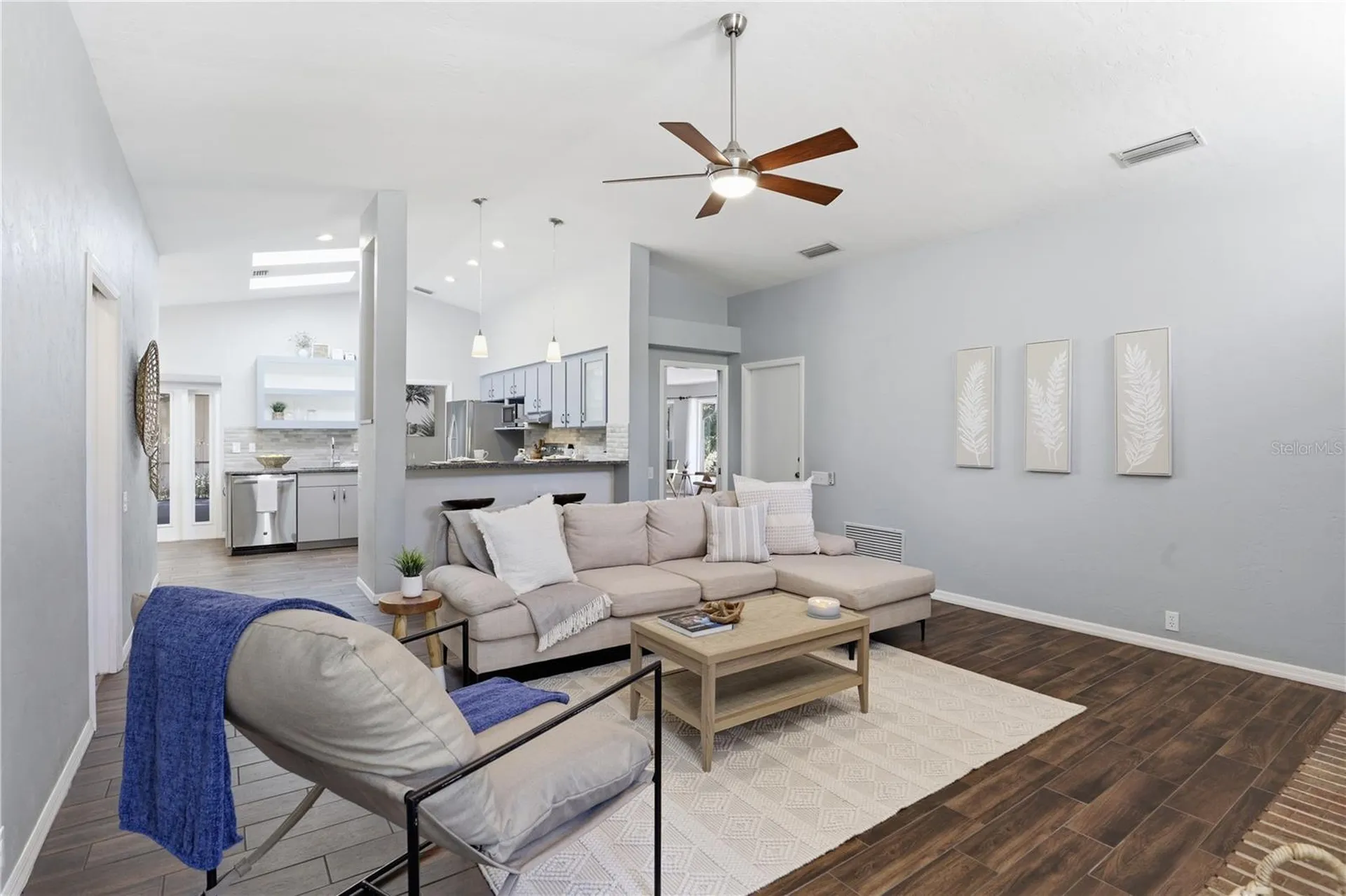 833 NW 45th Terrace Gainesville FL 32605